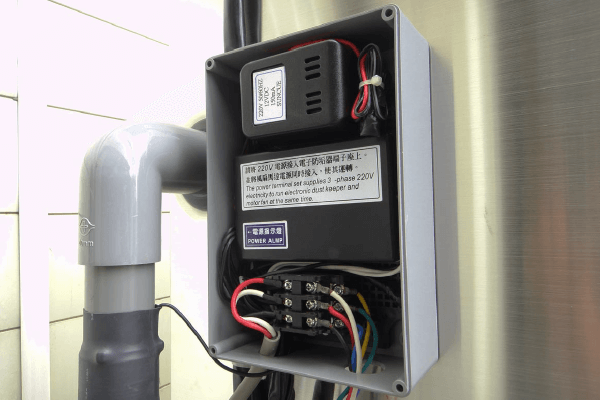 電子防垢器的原理